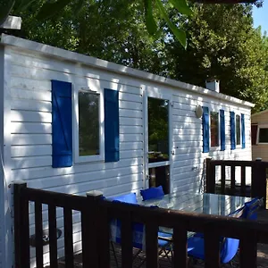 Tente de luxe Mobil-home Sur Terrain Bucolique